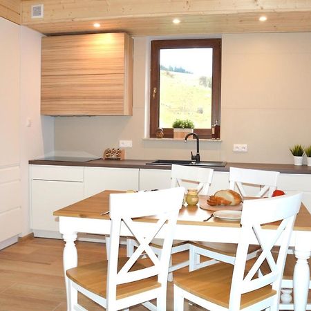 Przystan B2 Apartment ยาวอร์กิ ภายนอก รูปภาพ