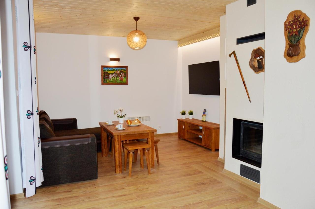 Przystan B2 Apartment ยาวอร์กิ ภายนอก รูปภาพ
